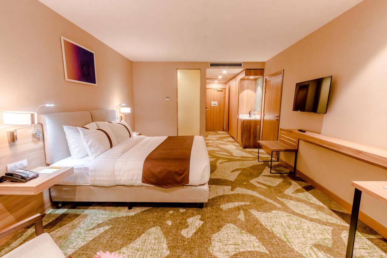 Holiday Inn Ulaanbaatar By Ihg Kültér fotó
