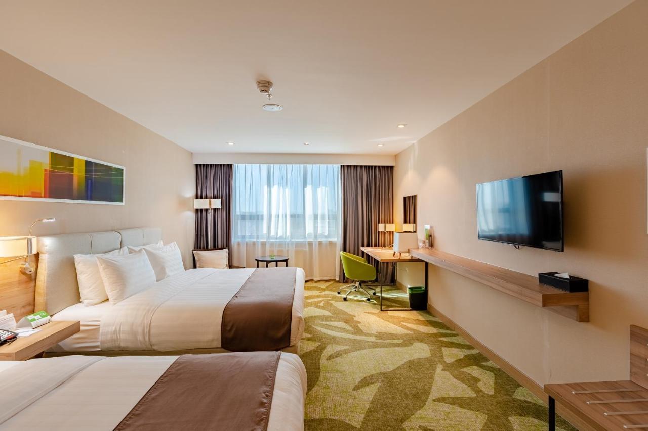 Holiday Inn Ulaanbaatar By Ihg Kültér fotó