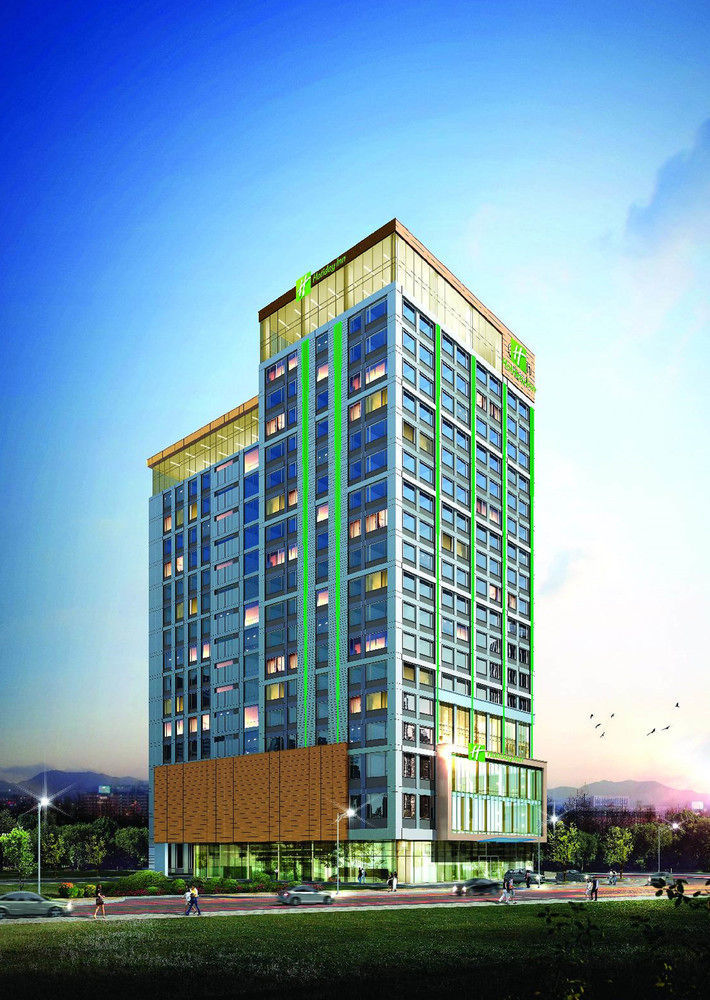 Holiday Inn Ulaanbaatar By Ihg Kültér fotó